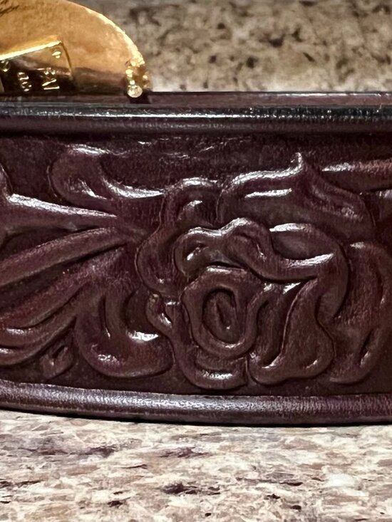 *NEW* FAITHFUL Premium leather belt, Embossed floral design, Golden cameo, Small main image 4